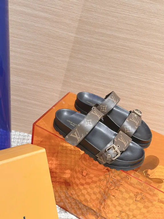 Louis Vuitton Shoe 